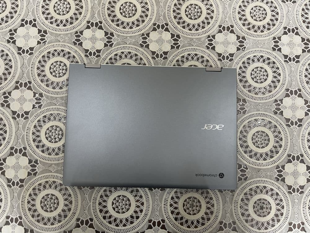 Acer Chromebook  spin 714 sotiladi — 2