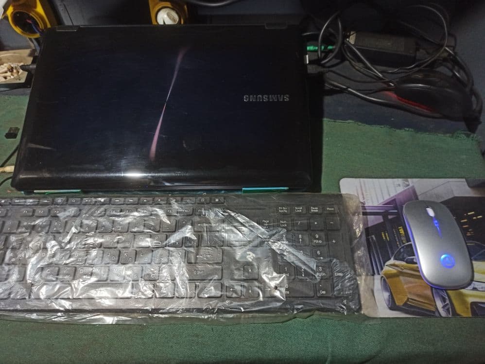 Noutbuk. Samsung Sens RF510 — 4