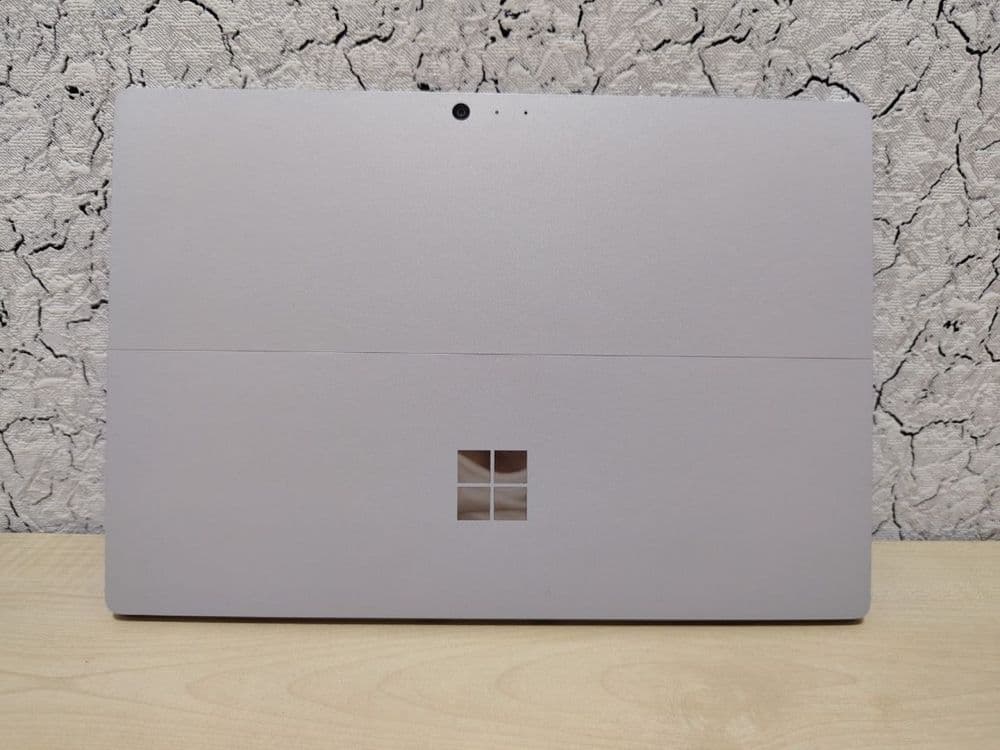 Ноутбук Microsoft Surface Pro 4 Core i7-6650U