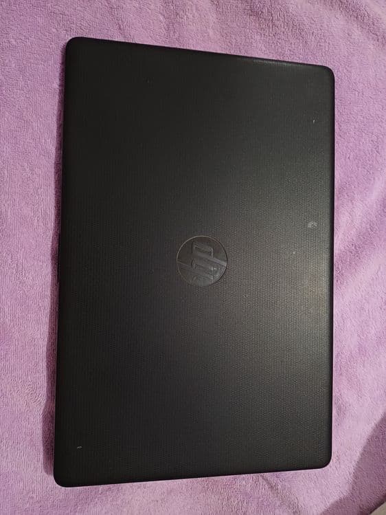 Hp noutbook  ideal holatda — 3