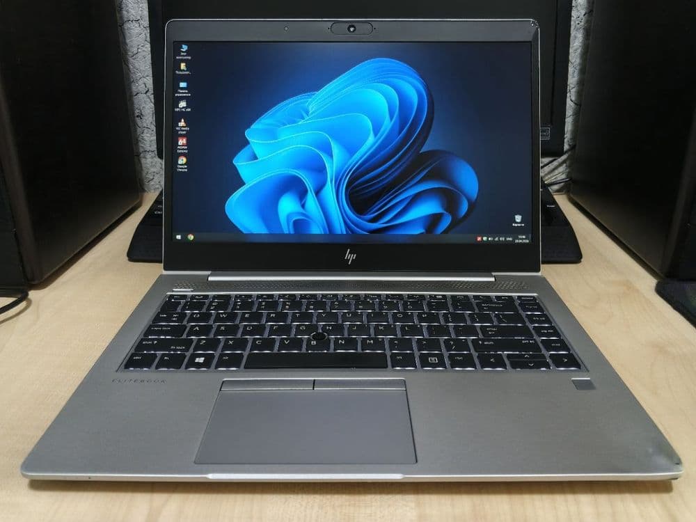HP EliteBook 745 G6 14" IPS FHD/RYZEN™ 7 PRO 3700U/8GB DDR4/256GB NVMe — 1