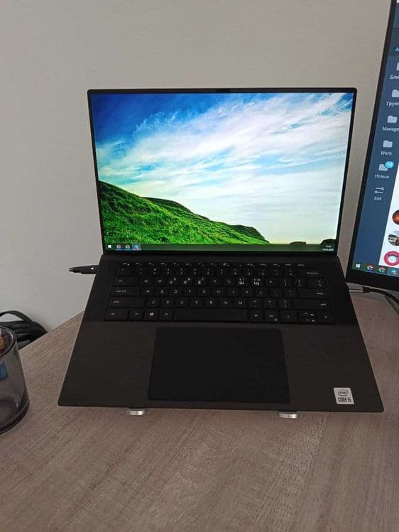 Dell XPS i5-10300H ОЗУ 16 ГБ Ноутбук — 2
