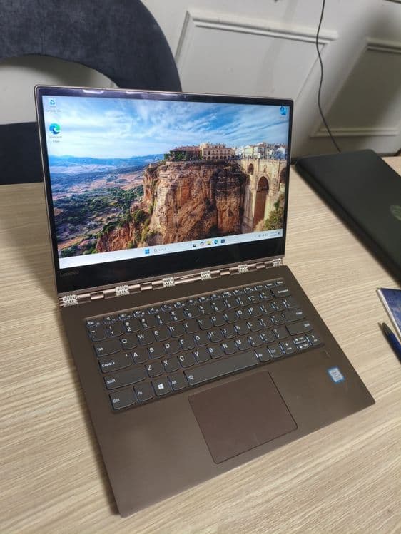 Lenovo Yoga x360 4K + i7 + 1TB SSD — 8