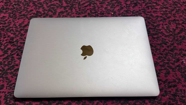Macbook Air 2020 — 3