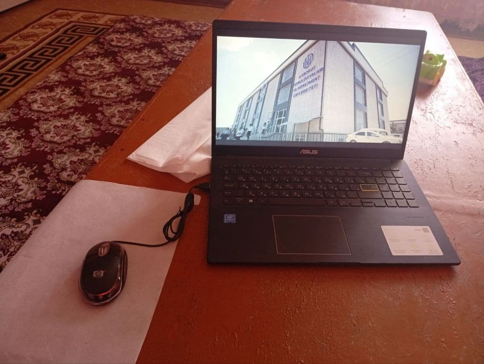 Navtbook ASUS E510M — 2