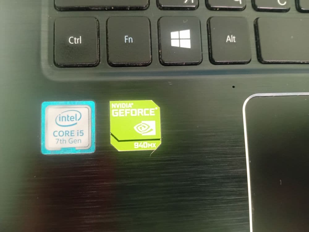 Notbuk Acer. — 4