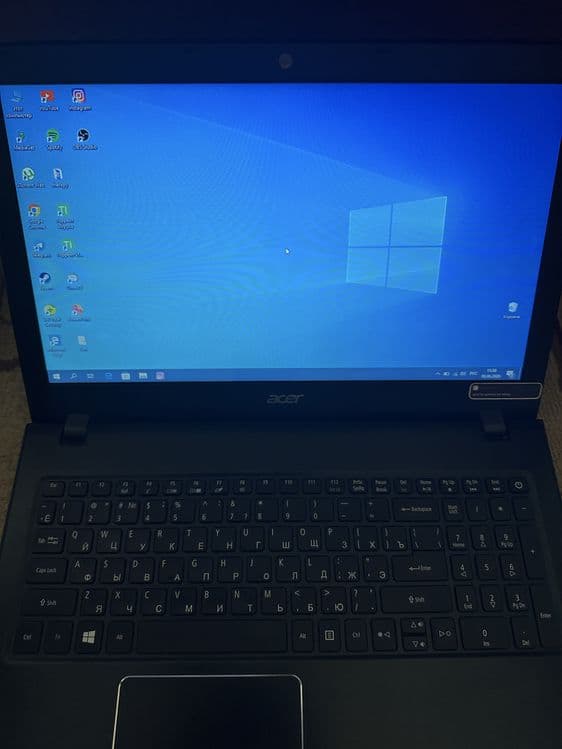 Notbuk Acer. — 8