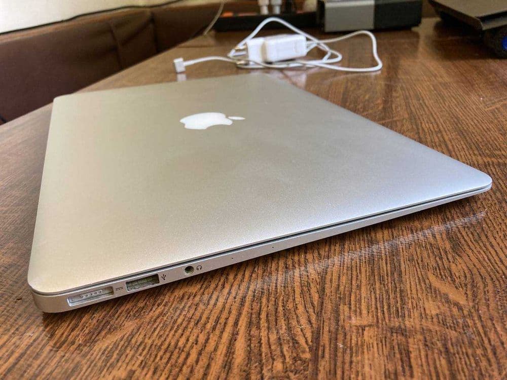 Macbook Air 13 (early 2014). бу в отличном состоянии! +MagSafe 2 (75$) — 1