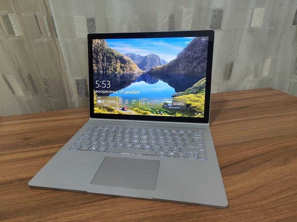 Microsoft Surface Book 3 — 1