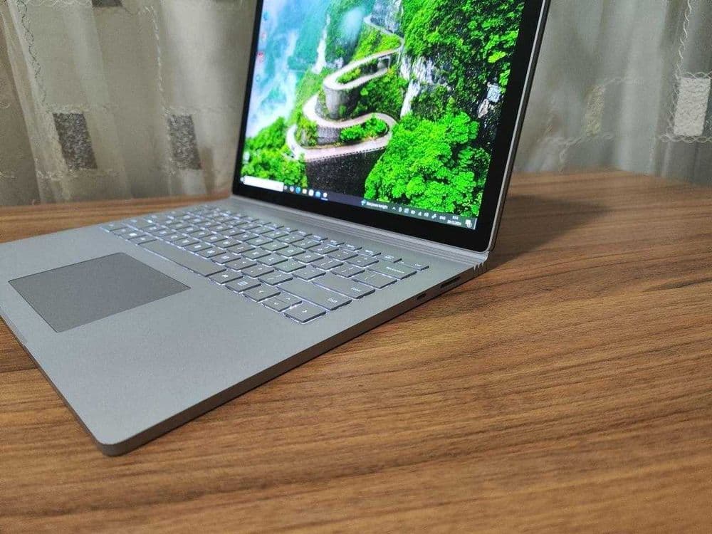 Microsoft Surface Book 3 — 5