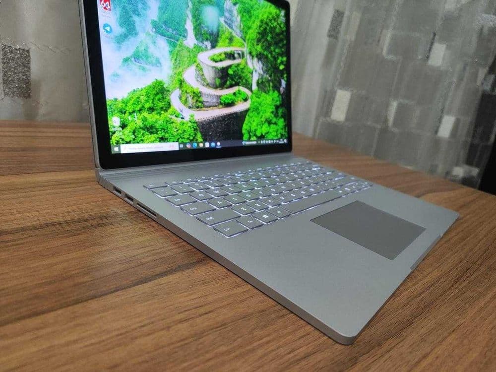 Microsoft Surface Book 3 — 6