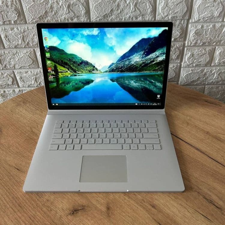Microsoft Surface Book 2  i7 8650u RAM 16  GTX 1060/6Gb  продам срочно — 2