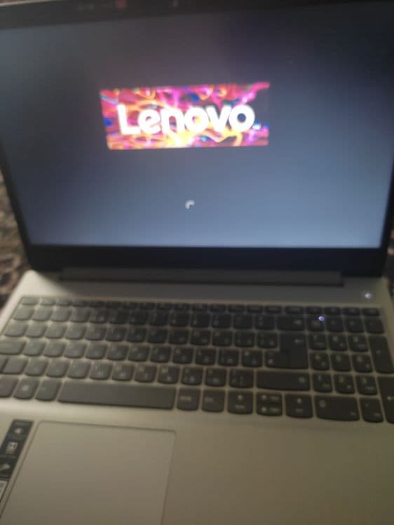Lenova idapat 3 Noutbuk sotiladi — 5