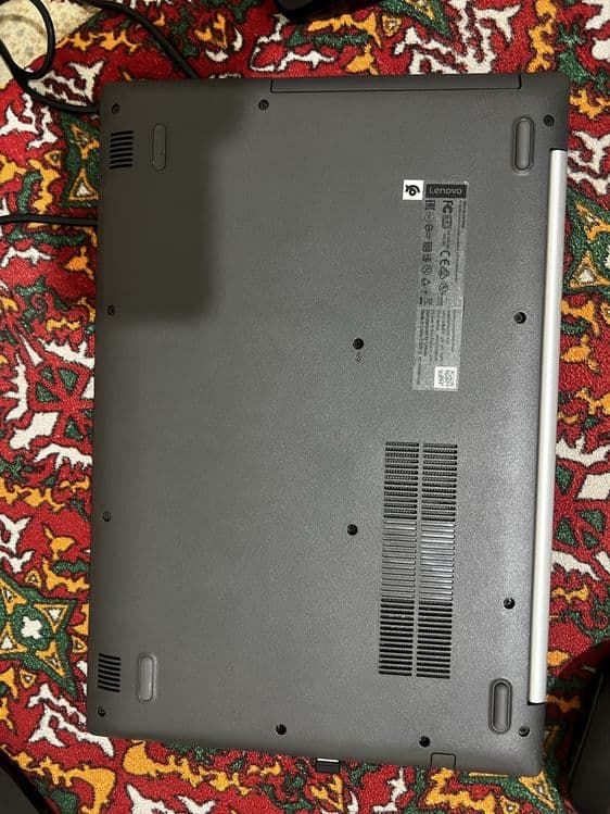 Lenovo IdeaPad 330 — 2