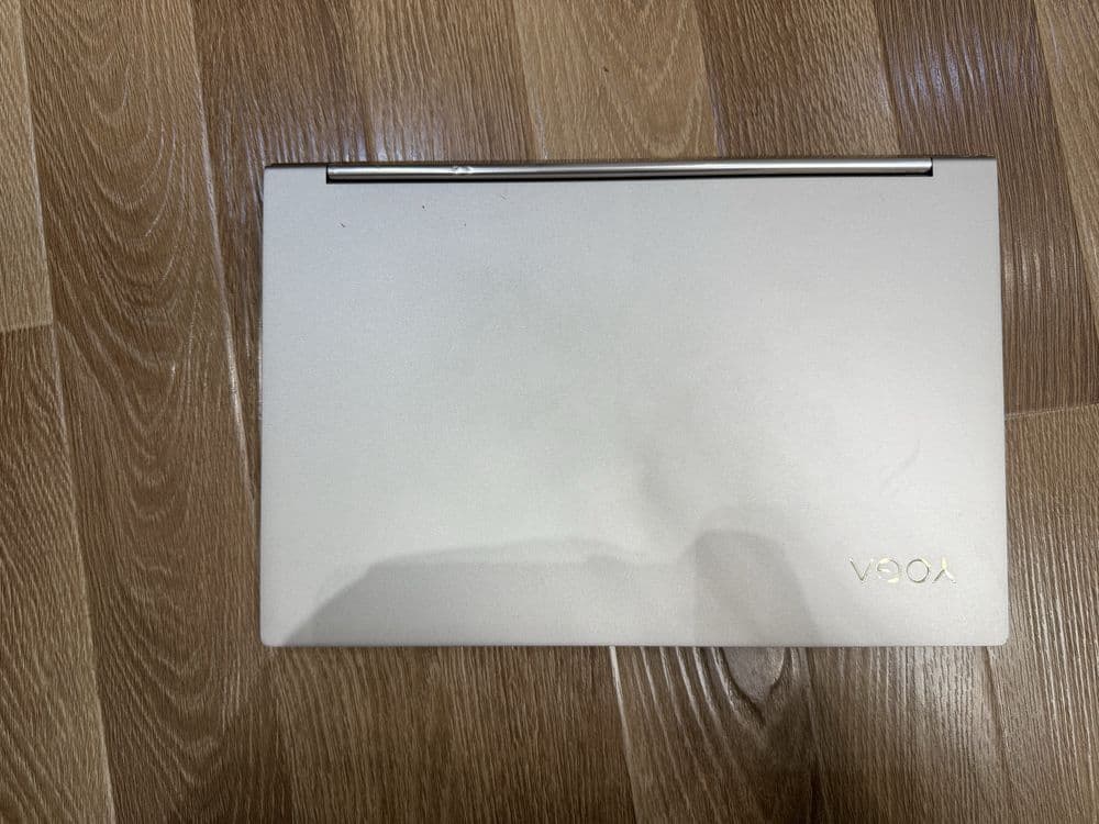 Lenovo Yoga C940 / Core i7 / 16 GB RAM / 1 TB SSD / Premium 2-in-1 — 2