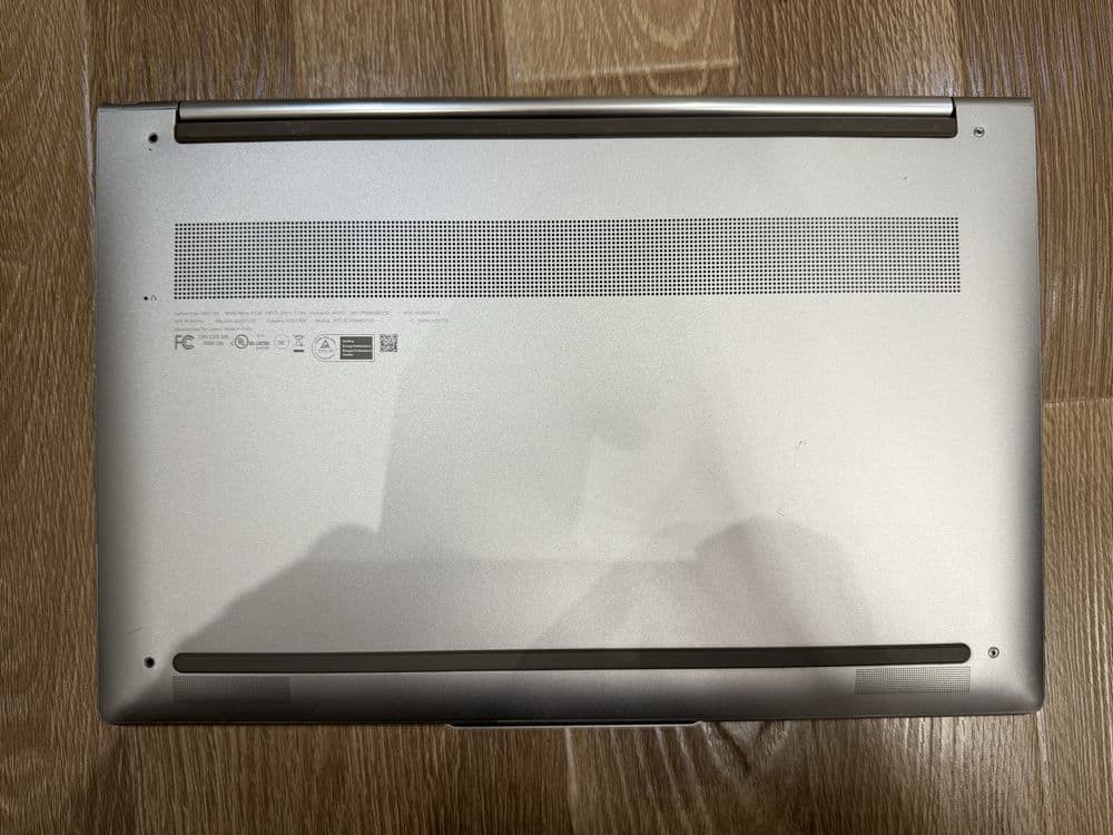 Lenovo Yoga C940 / Core i7 / 16 GB RAM / 1 TB SSD / Premium 2-in-1 — 6