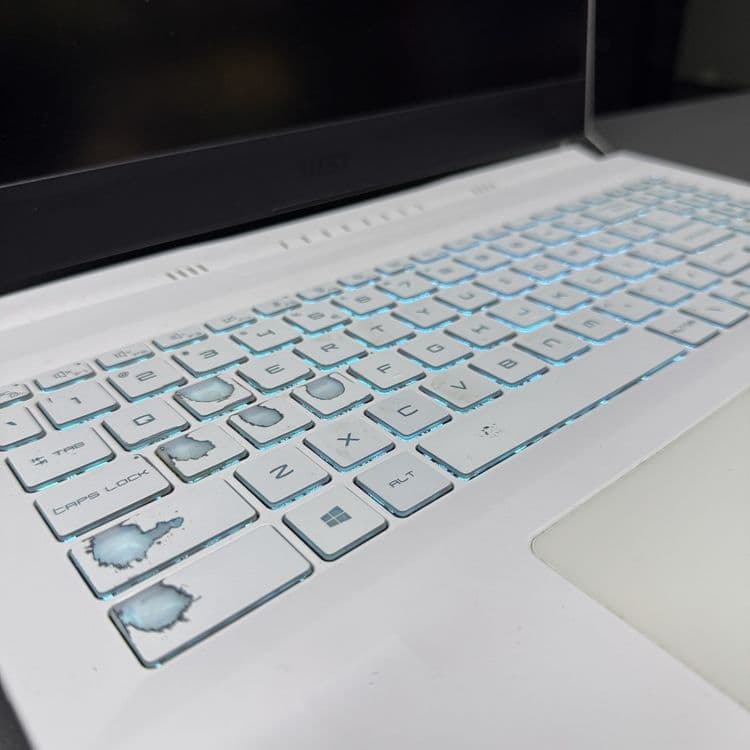 Msi sword gaming i7 noutbuk notebook srochna sotiladi pul zarur — 4