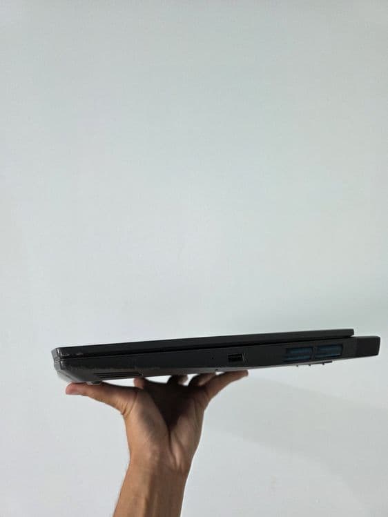 Lenovo Gaming Ryzen 5 6600H/RTX 3050/8/256/120Hz — 3