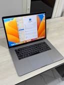 Macbook 2017 i7 16GB 15 inch