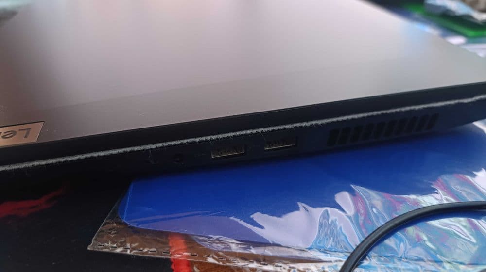 LENOVO Ideapad Gaming 3 — 6