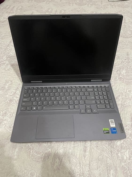 Lenovo loq 15IRH8 sotiladi — 1