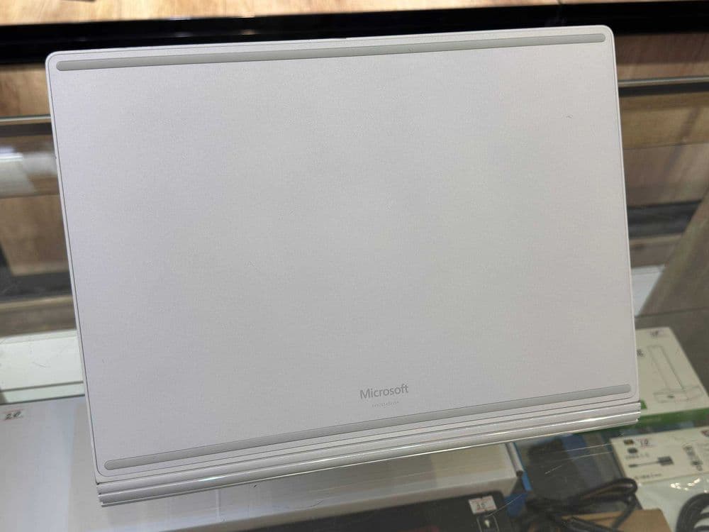SURFACE Book 3 CORE i7-1065G7, 32гб 512ssd Nvidia GTX 1650 — 8