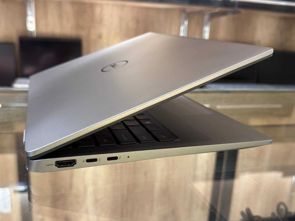 DELL Latitude 7440 14" 2.5K ips сенсор Core i7-1365U ram 32 ssd 256 — 2