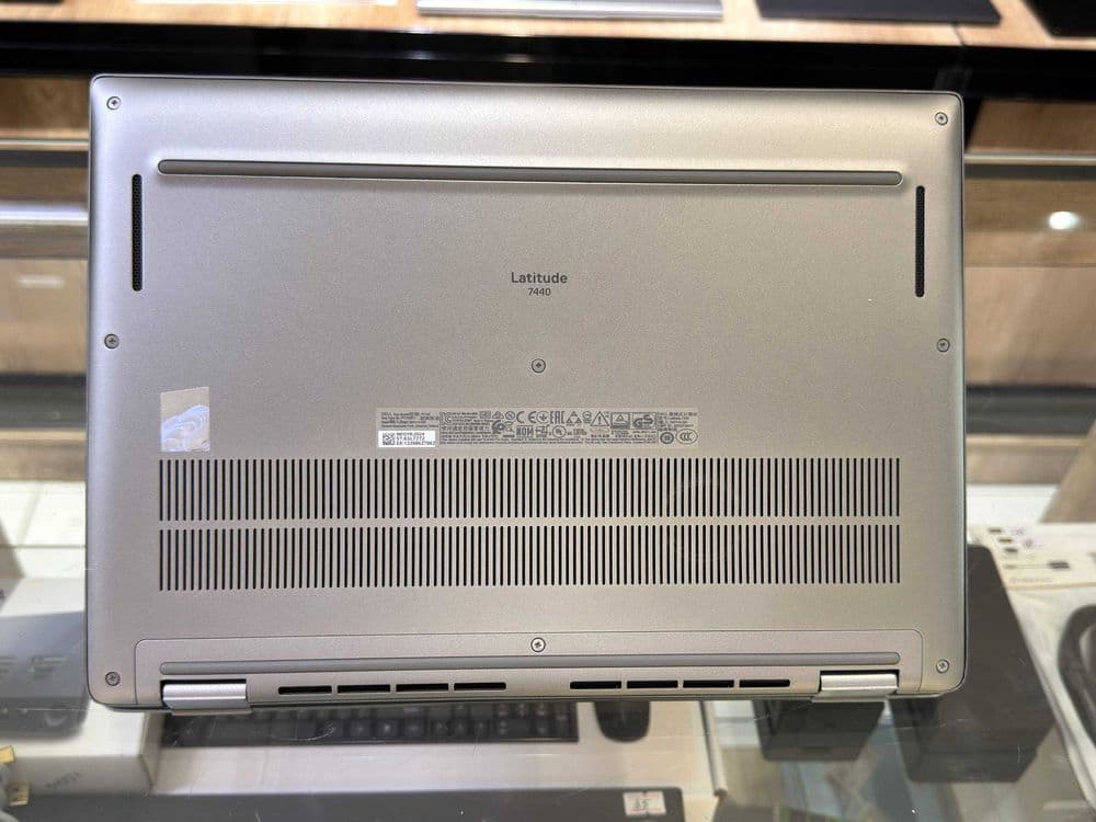 DELL Latitude 7440 14" 2.5K ips сенсор Core i7-1365U ram 32 ssd 256 — 7