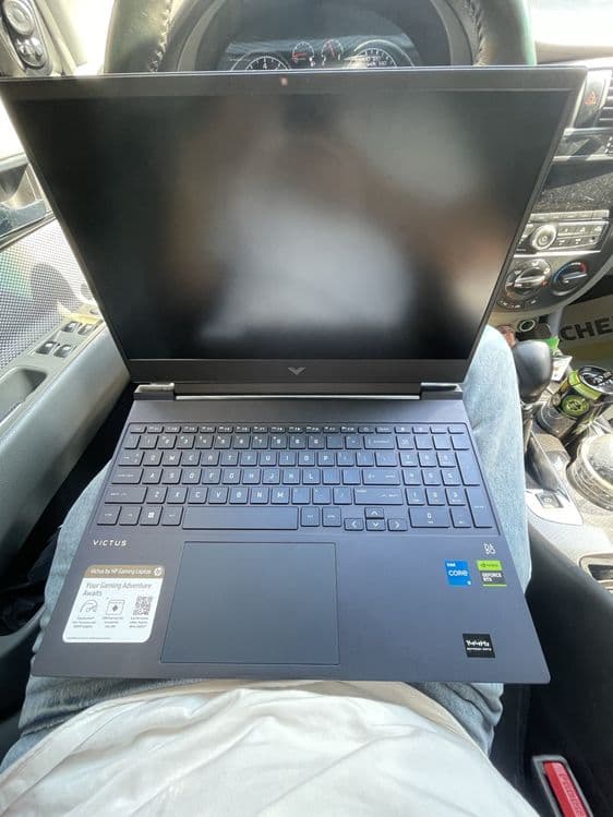 Victus by HP GAMING laptop 15-fa0033dx — 3