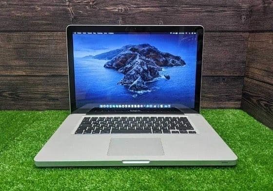 Macbook Pro 15-inch — 1