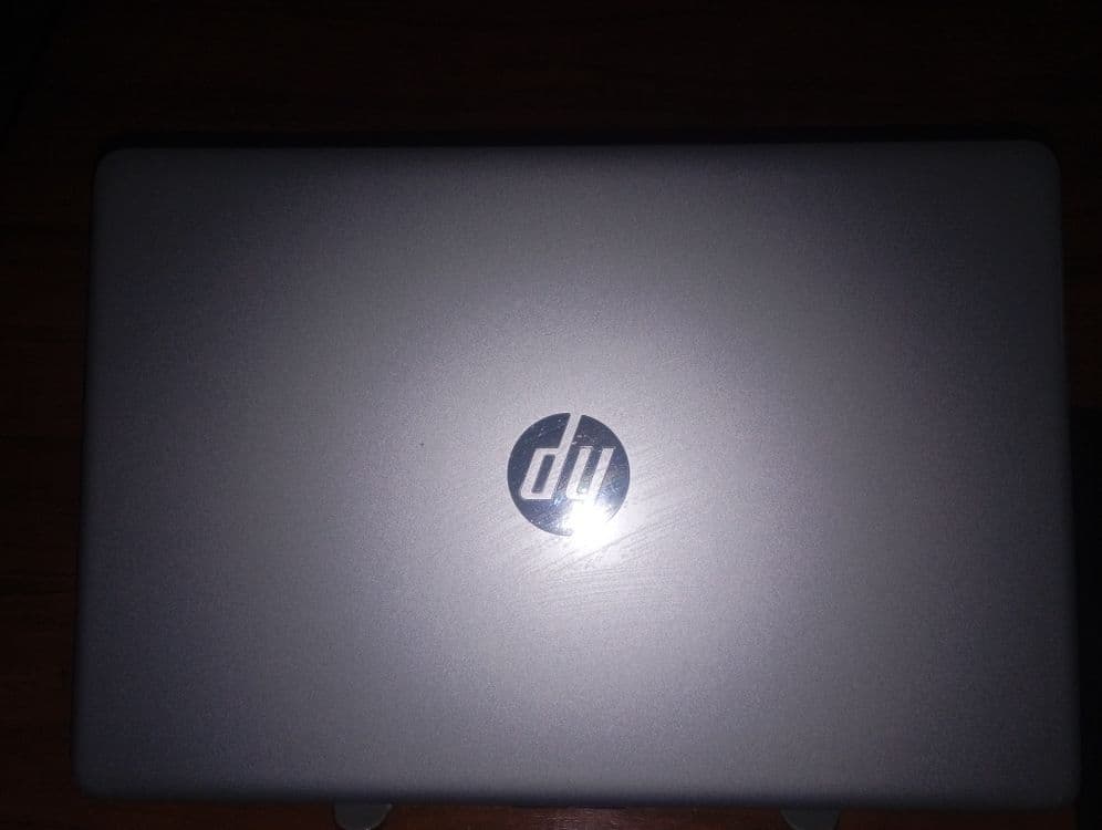 Hp novutbuki olinganiga 6oy boʻldi akalar hamma joyi idiyal — 1
