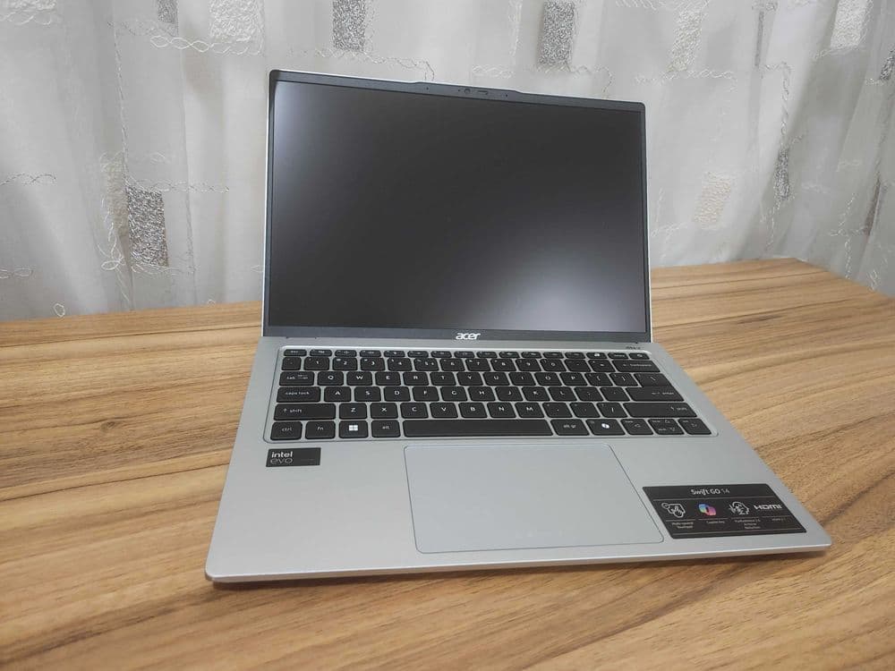 Acer Swift Go Ultra 7/DDR5 16/M.2 1TB/14 IPS — 2
