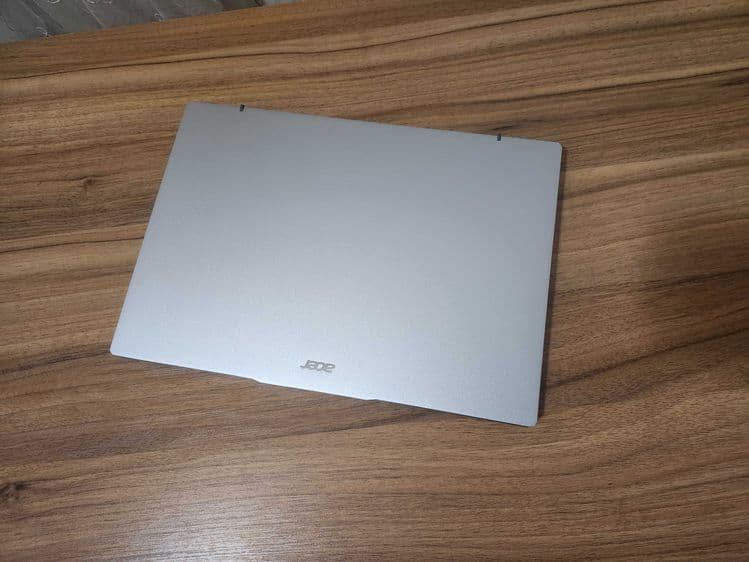 Acer Swift Go Ultra 7/DDR5 16/M.2 1TB/14 IPS — 3
