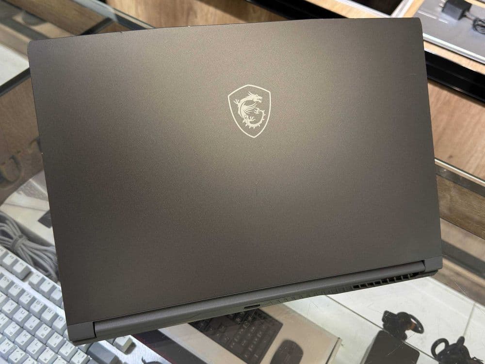 MSI Thin 15 B13VE Core i5-13420H ram 16 ssd 512 NVIDIA RTX 4050 6GB — 5