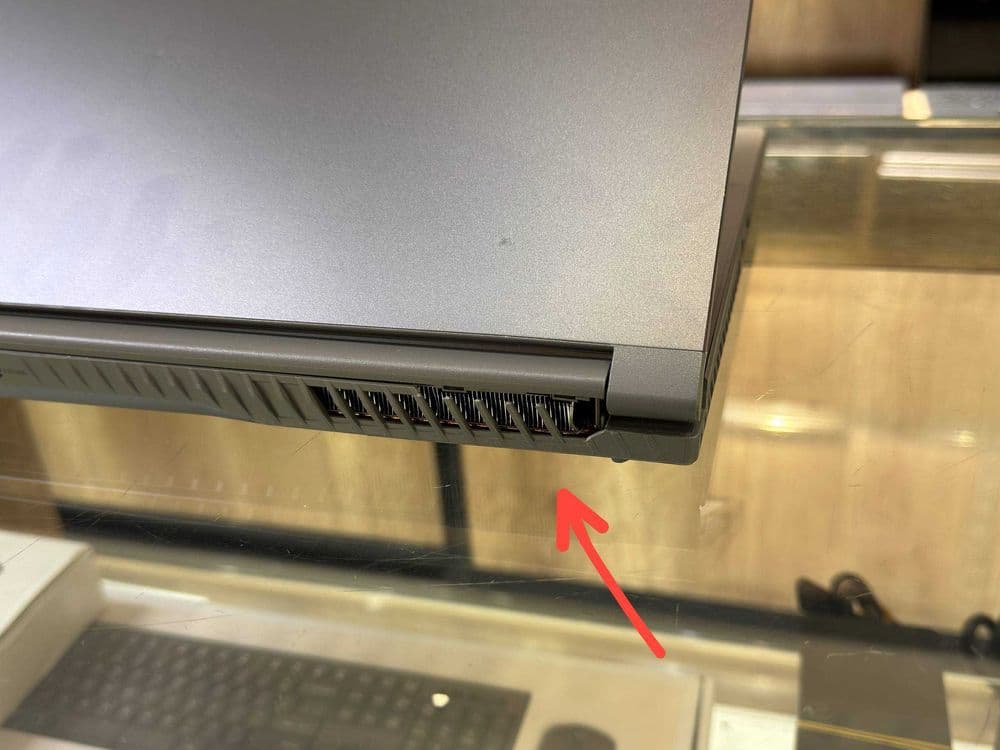 MSI Thin 15 B13VE Core i5-13420H ram 16 ssd 512 NVIDIA RTX 4050 6GB — 7