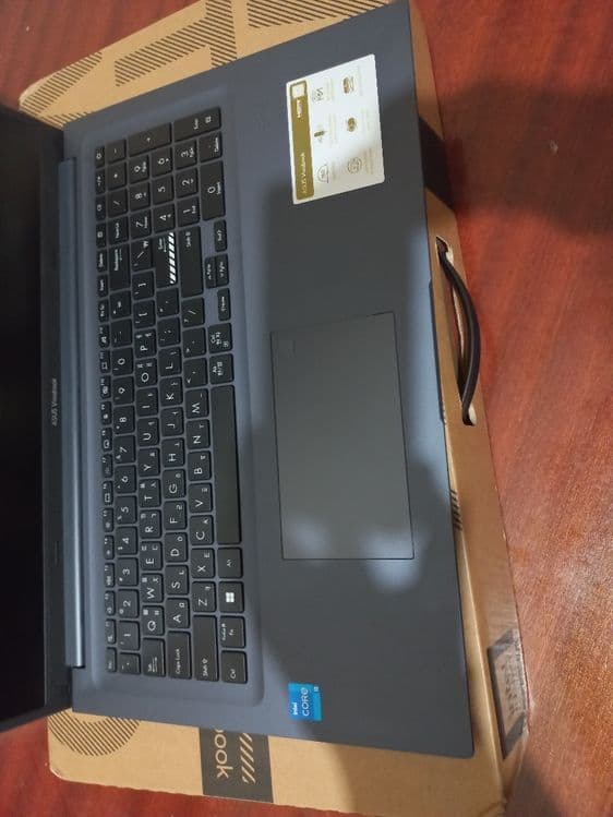 Asus vivobook noutbuk — 4