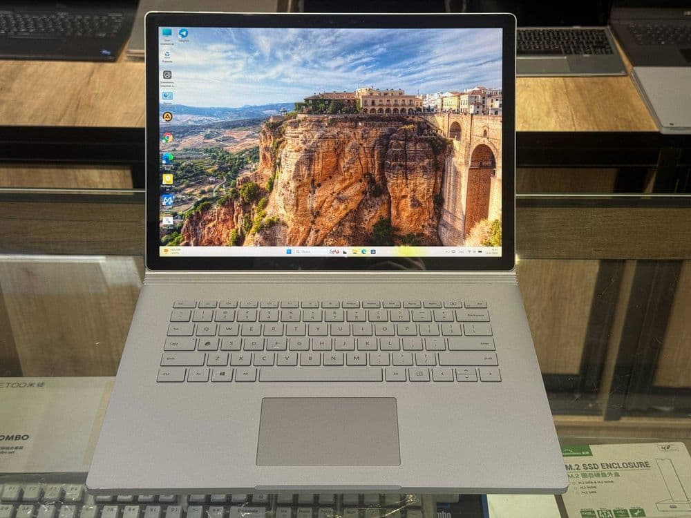 SURFACE Book 3 CORE i7-1065G7, 32гб, 1T ssd Nvidia GTX 1660ti — 3