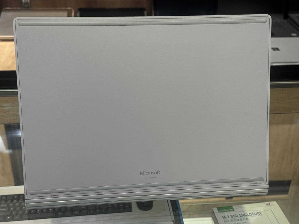 SURFACE Book 3 CORE i7-1065G7, 32гб, 1T ssd Nvidia GTX 1660ti — 8