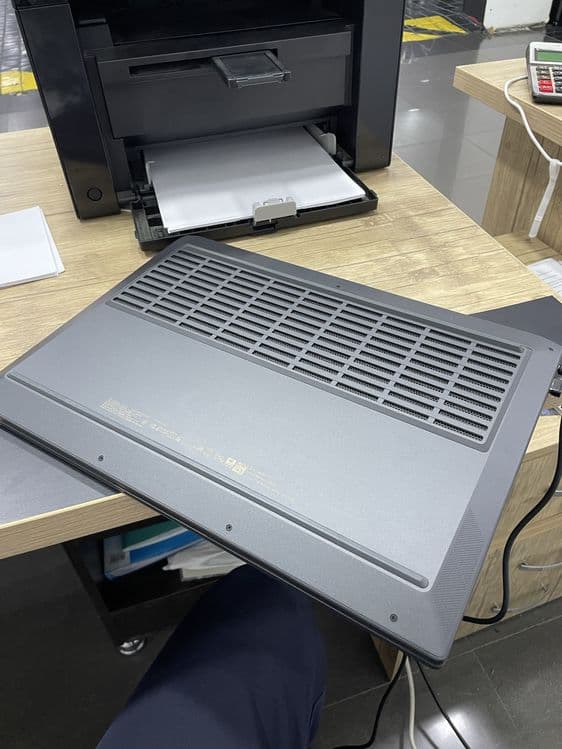 HP Victus core i 5 — 3