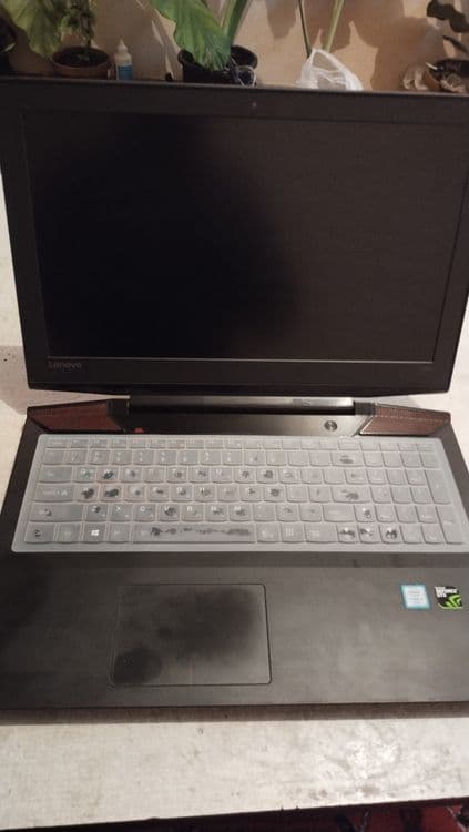 Lenovo IdeaPad Y700 Gaming — 2