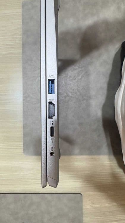 Продаётся ноутбук модель Acer Swift 3 в отличном состоянии — 3
