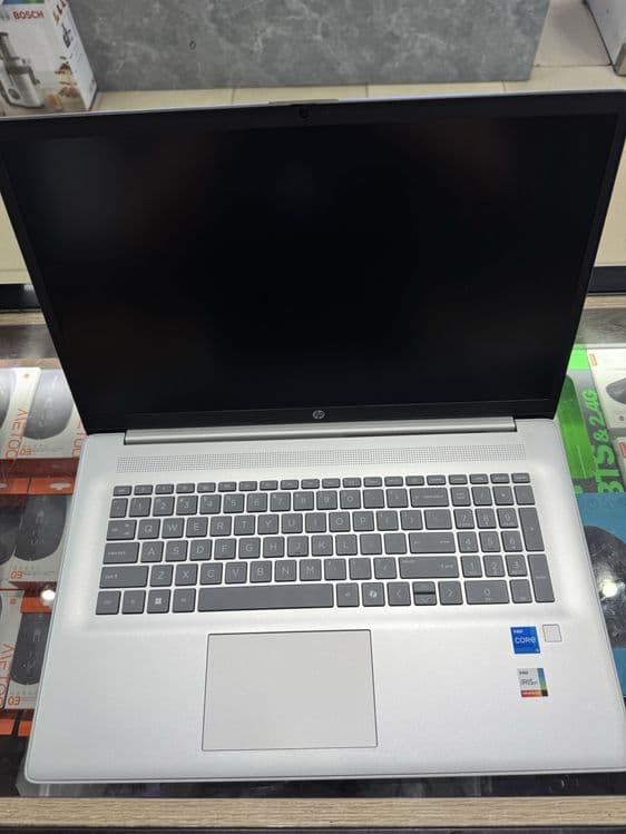 HP 17-cn3068cl FHD+ IPS Intel Core i5-1334U 8GB DDR4 512GB SSD America — 3