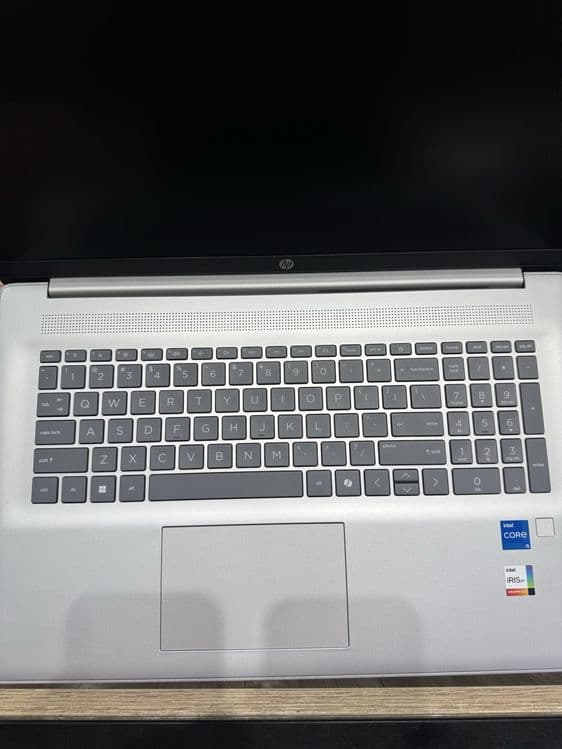 HP 17-cn3068cl FHD+ IPS Intel Core i5-1334U 8GB DDR4 512GB SSD America — 4