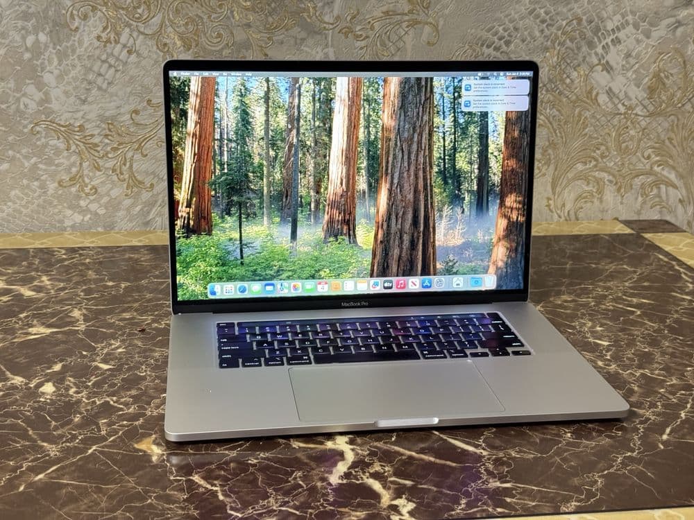 MacBook Pro 16 | Core i9 |  16gb RAM | SSD 1000gb — 1