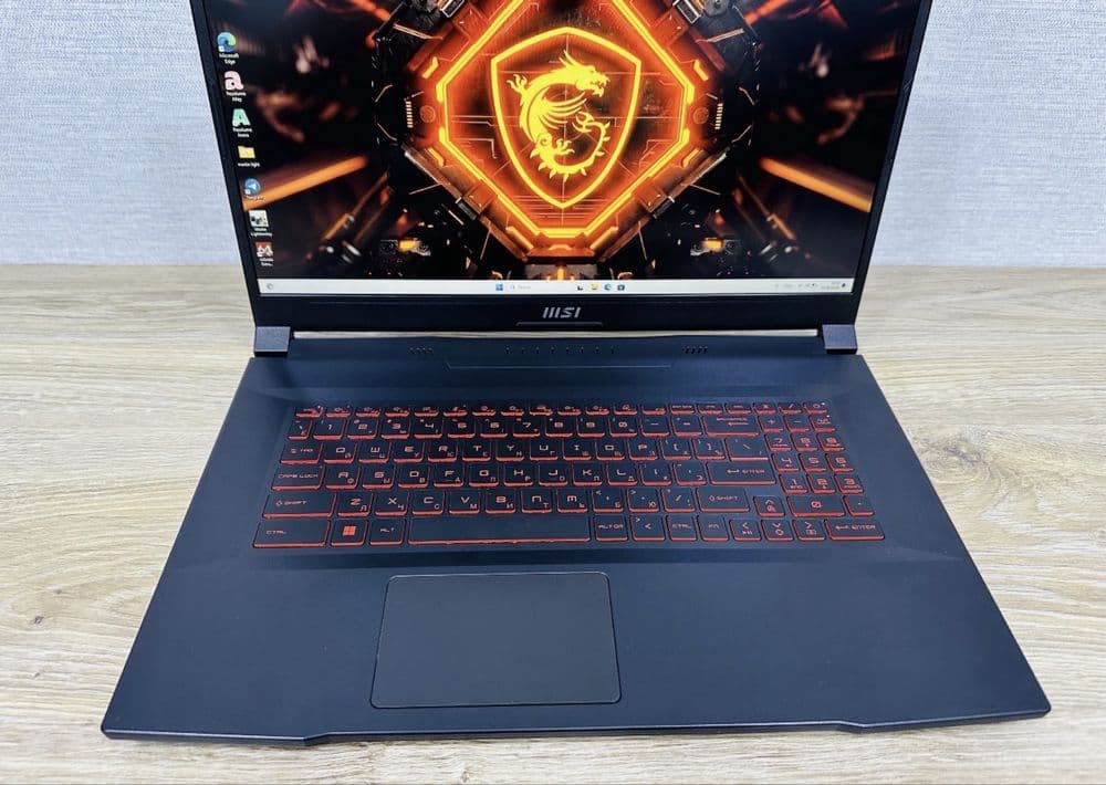 Msi Katana GF76 11UC Gamers — 1
