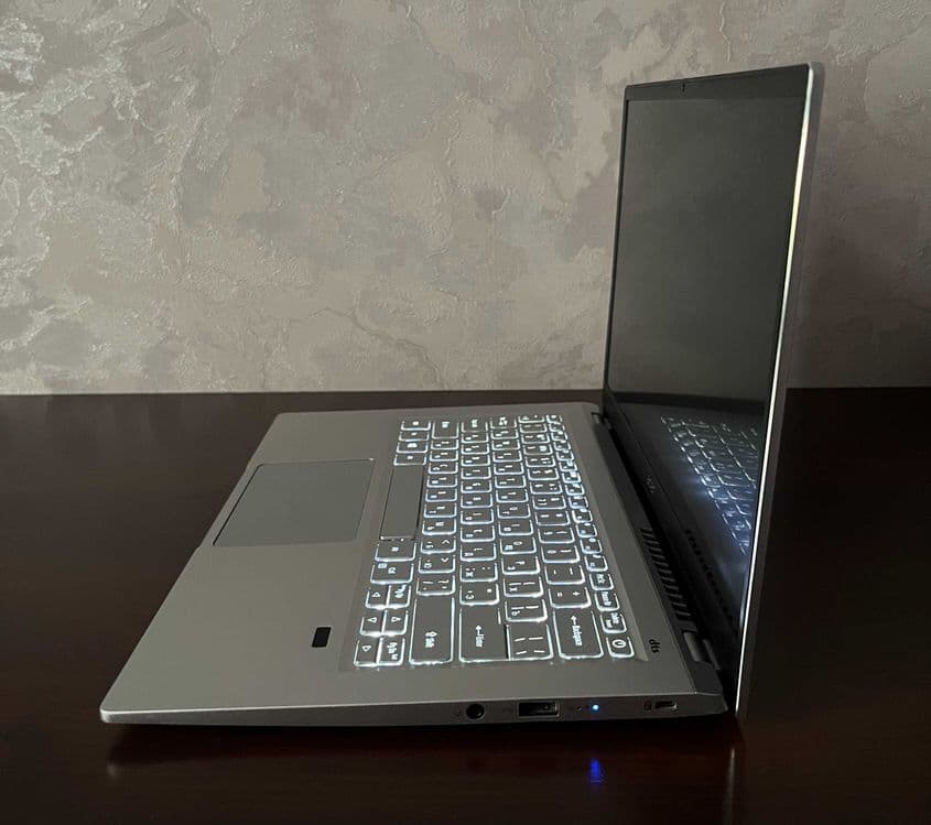 Acer Swift 3, ekran 14", 16GB/477GB, Ryzen 7 5700U Radeon Graphics — 3