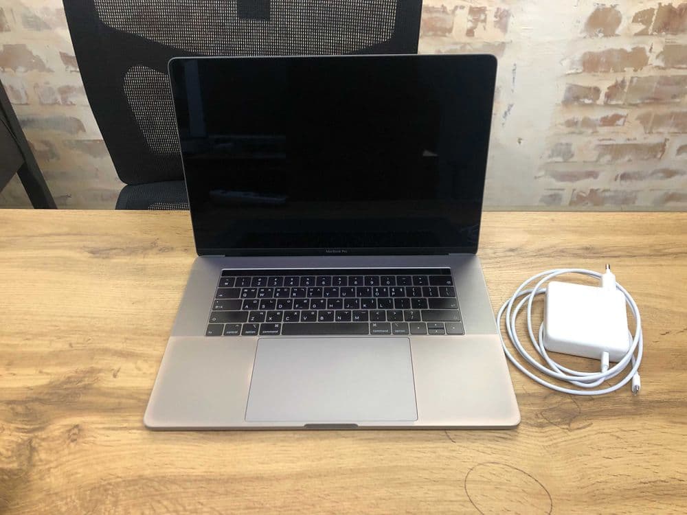 MacBook Pro 2019 Core i9 16GB RAM 512SSD - Kuchli Noutbuk — 2