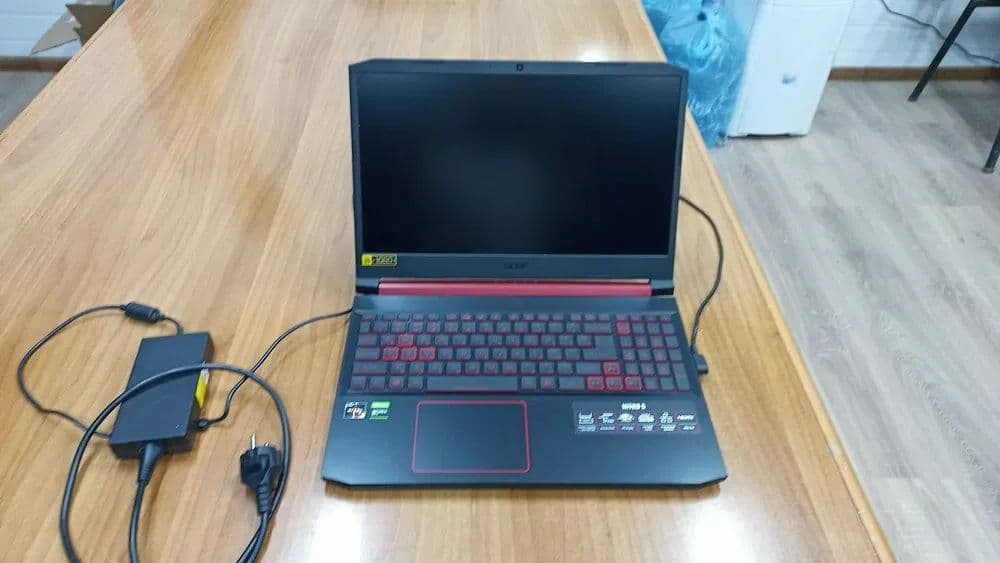 Ноутбук ACER NITRO 5 сотилади. — 1