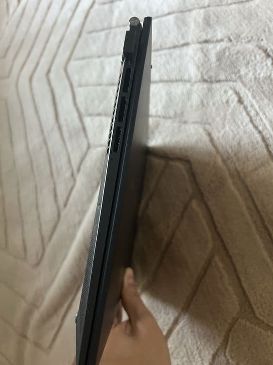 Asus zenbook 14 Oled display — 5
