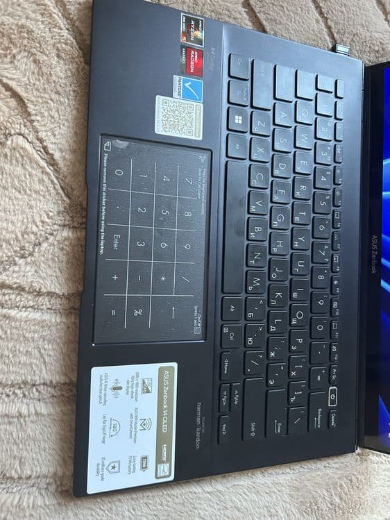Asus zenbook 14 Oled display — 6